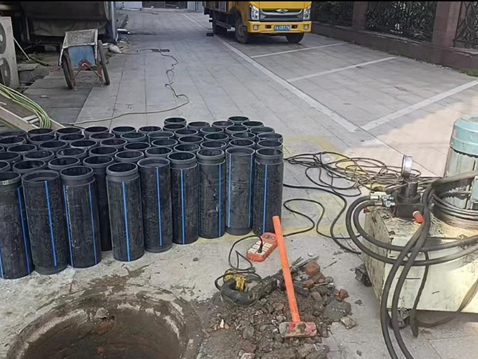 密山PE置换管厂家 DN315置换管 非开挖管短管置换